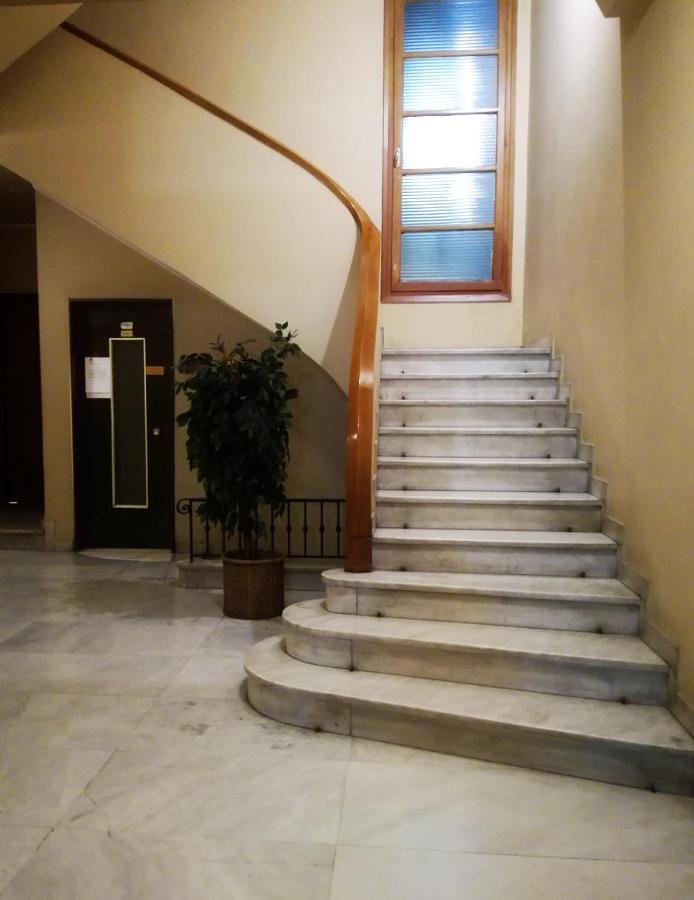 Dimitras Apartment Atenas Exterior foto